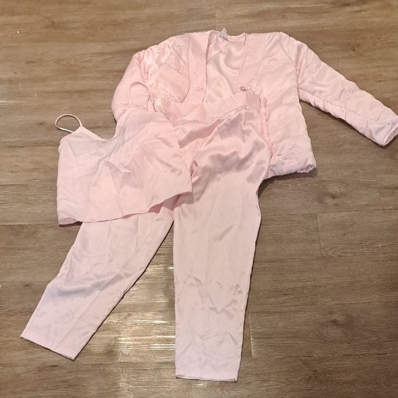 Gilligan & O'Malley Other - Gilligan & O'Malley Soft Pink Pajama Set